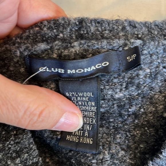 Club Monaco Wool Blend V Neck Sweater Dark Grey size Small, Academia Preppy Chic - Picture 6 of 12